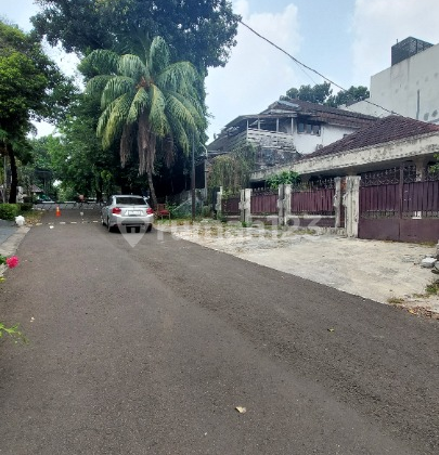 Rumah Hitung Tanah Di Lingkungan Nyaman Jl. Kerinci  2