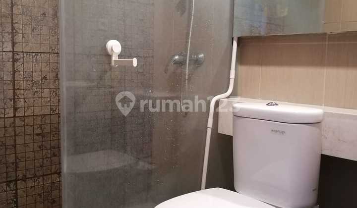 Disewa Apartemen Bagus Lokasi Strategis Slipi Area  2