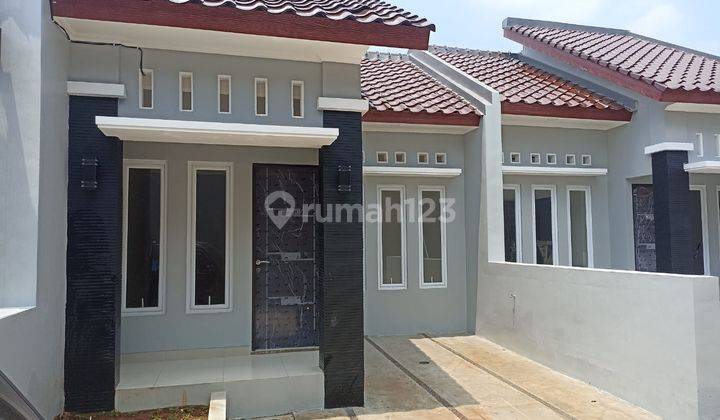 Townhouse Dp Mulai 0 Langsung Akad Kpr Free Bphtb di Larangan 2