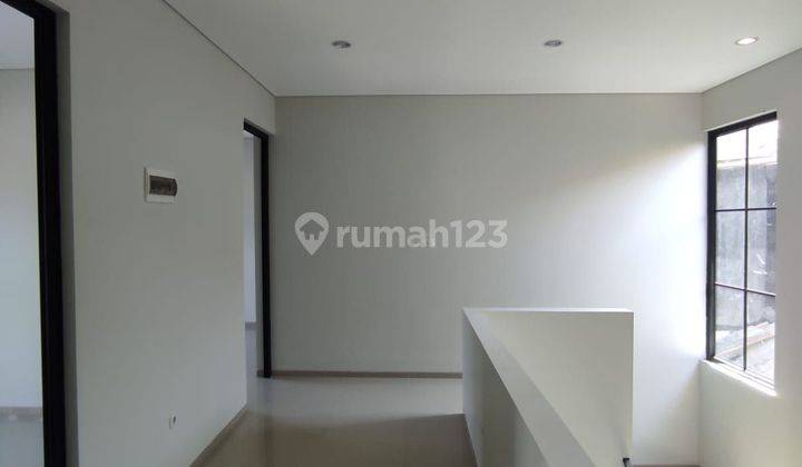 Rumah dijual baru minimalis sektor 9 Bintaro jaya 2