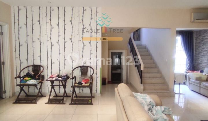 Beautiful luxury house for sale in Alam Sutera.