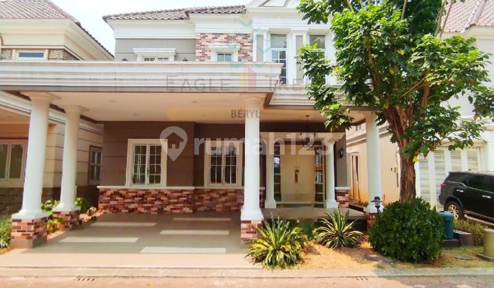 House for sale. Luxurious American classic in Paramount Gading Serpong.