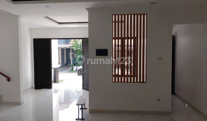 Rumah Bagus 2 lantai di cluster Puri Bintaro sektor 9 2