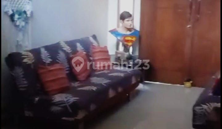 Hook house in Venice Graha Raya 2