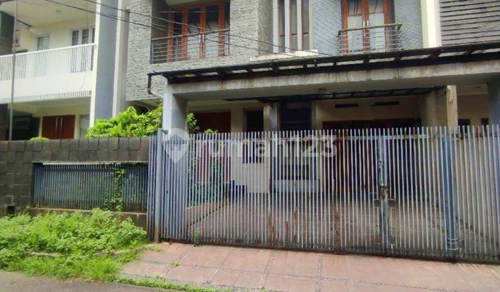 Rumah bagus minimalis di Pondok Indah.Jakarta Selatan