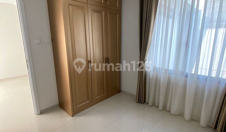 Rumah dijual bagus siap huni di Kebayoran Bintaro sektor 7