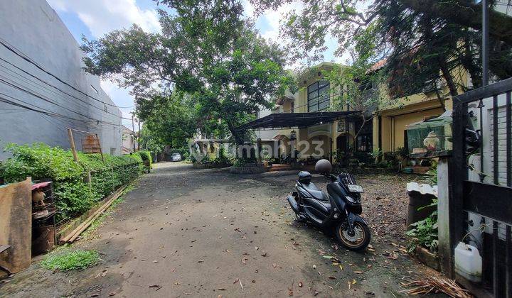 Rumah disewakan 2lantai full furnished dalam kluster didaerah Cilandak 