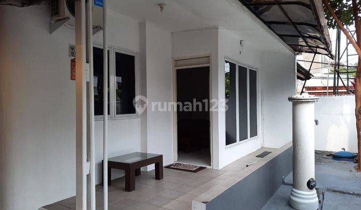 Rumah Disewakan Dalam Kompleks Elit Di Daerah Pancoran  2