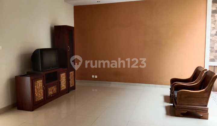 Rumah Bagus 2 Lantai Semi Furnish Metland Transyogi Cibubur 2