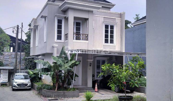 Rumah Dalam Cluster Grand Kartika Jakarta Timur 1