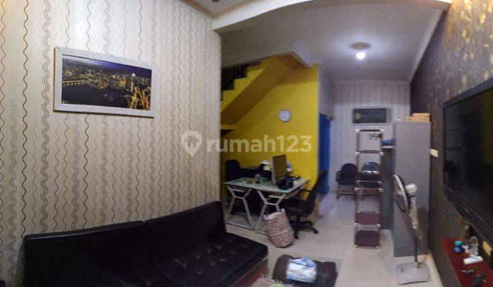 Rumah Lokasi Strategis di Ciracas Jakarta Timur 2