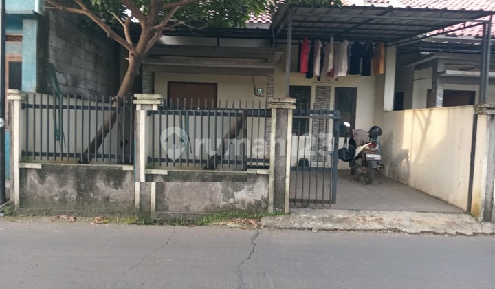 One-Storey House with SHM Certificate in Citayam, Depok.