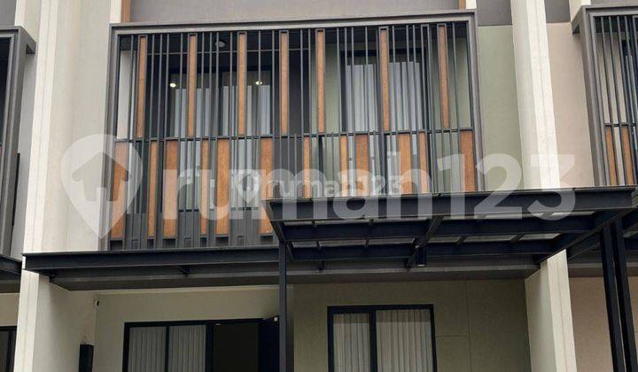 STROZZI  Rumah 3 Lantai di Gading Serpong 2