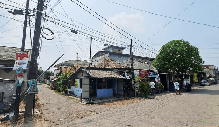 Ruang Usaha Atau Rumah Hitung Tanah Di Perempatan Jalan Utama Sukasari, Kota Tangerang 