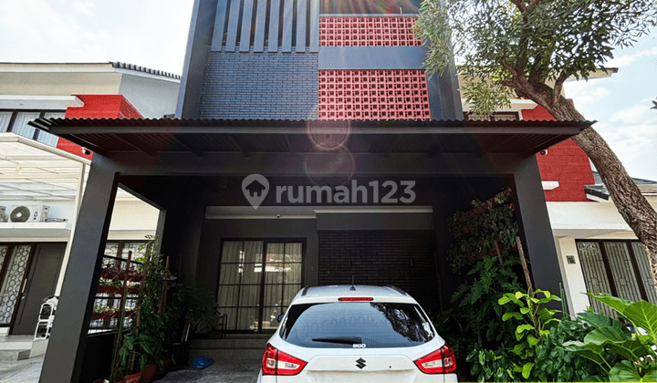 Rumah Baru Dibangun 3,5 Lantai Di Cluster Neo Eldora, Graha Raya Bintaro 1