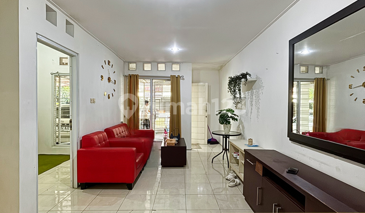 Rumah Minimalis Dalam Cluster Permata, Bintaro Jaya Sektor 9, Tangerang Selatan Rumah Minimalis Dalam Cluster Permata, Bintaro Jaya Sektor 9, Tangerang Selatan