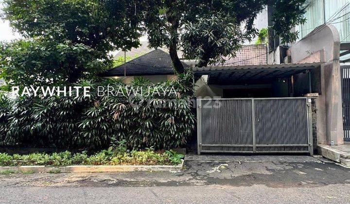 Rumah Dalam Kompleks Tenang Area Kebayoran Baru 1