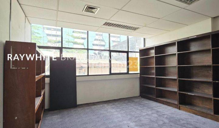 Gedung Office Space Area Blok M Melawai Raya 2