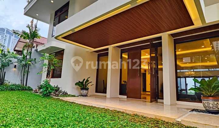 Luxury Ready-to-Occupy House in Elite Permata Hijau Area