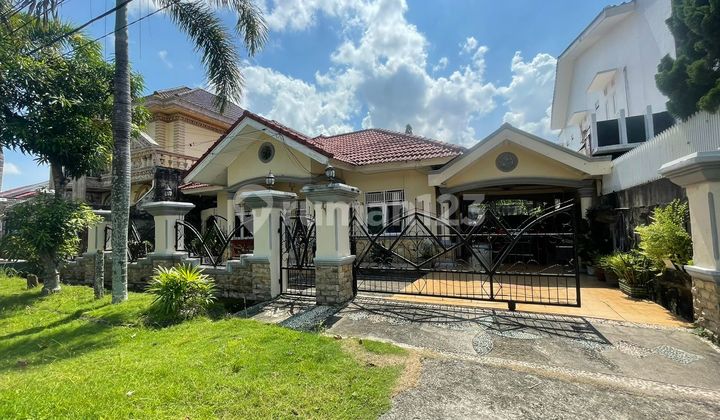 Rumah Bagus Tanah Luas Siap Huni Dekat Jakabaring Sport City