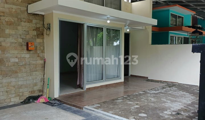 Ready-to-Occupy House with Complete Facilities in Jakabaring Area Near Opi Mall 2