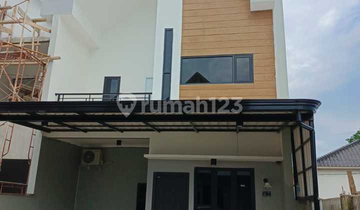 New House Full Furnished 2 Floors Ready to Occupy Soekarno Hatta Area