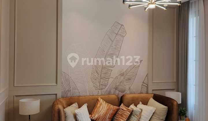 New Luxurious 2-Story Monvalle Type House in Citraland Area, Palembang 2