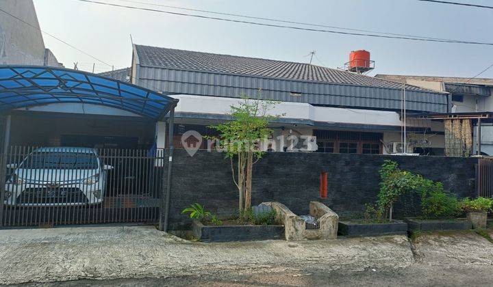 Dijual Rumah Lokasi Strategis Bisa Dibangun Untuk Kos Kosan Rumah 1