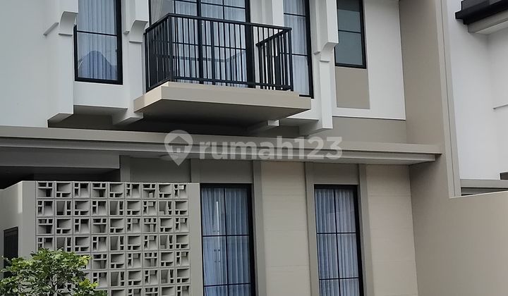 Disewakan Rumah Baru Sumarecon Bogor Cluster Alderwood