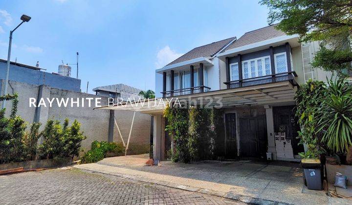 Townhouse dalam Kompleks Paso Cilandak 2