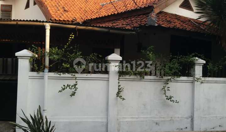 Price Repositioning, Old House in Hang Lekir - Kebayoran Baru Price Repositioning, Old House in Hang Lekir - Kebayoran Baru