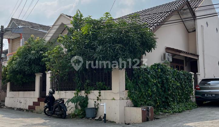 1.5-Story House in a Hook Position Complex, Bukit Cimanggis Housing, Depok