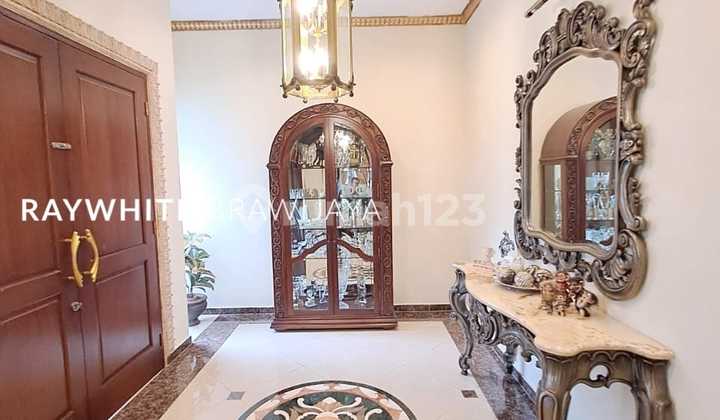 Rumah Lingkungan Tenang Area Pertanian Lebak Bulus 2