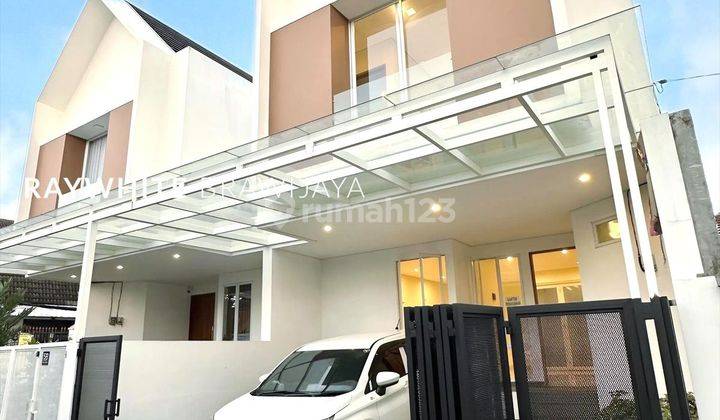 Brand New Modern Minimalis House in Pejaten Jakarta Selatan 1