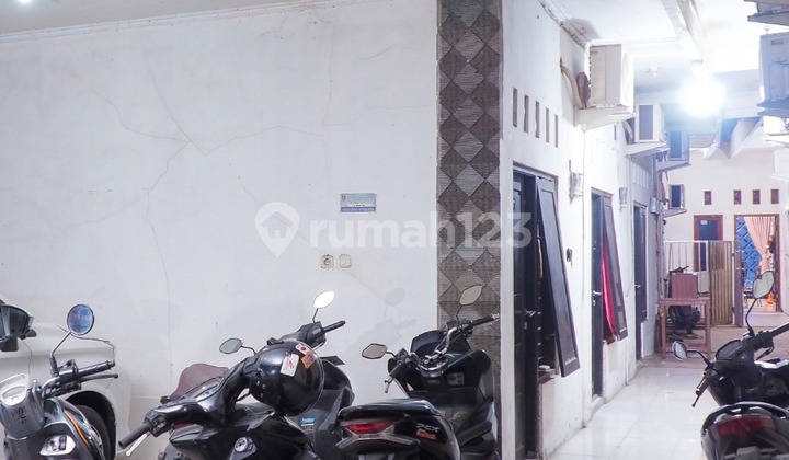 Kost-Kostan Lokasi Strategis Area Depok Dekat dengan Kampus Kost-Kostan Lokasi Strategis Area Depok Dekat dengan Kampus