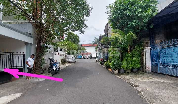 Rumah Cocok untuk usaha Area Raya Hankam Ragunan