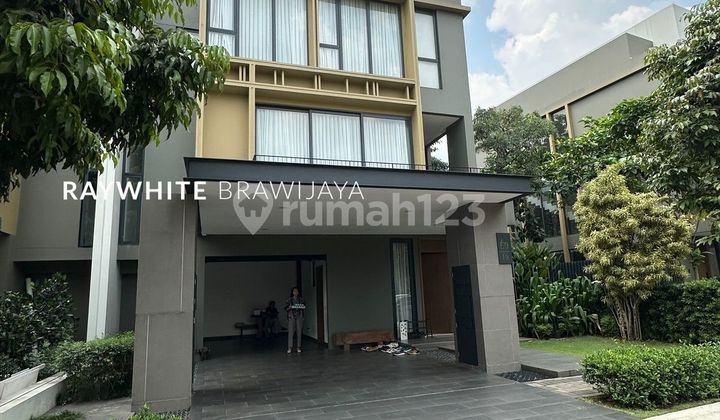 Luxury Ready-to-Occupy House in BSD Serpong Enchante Residence