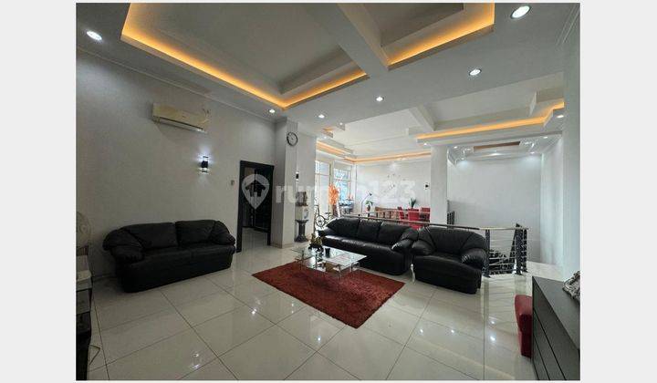 Rumah Siap Huni, 2 Lantai, Minimalis & Terawat, Dharmahusada, SBY 2