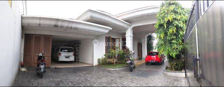 Rumah mewah di lebak bulus Cilandak Jakarta Selatan 1