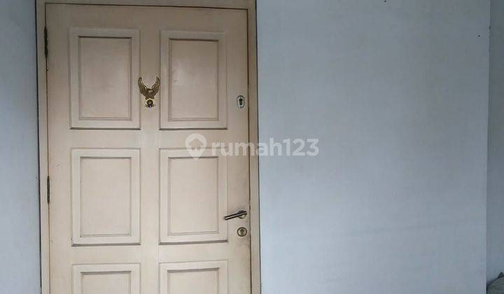 Rumah Strategis sangat murah di Pondok Indah 2