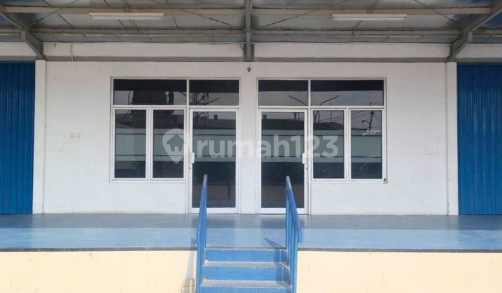 Large Warehouse with Office + Spacious Parking, 40ft Container Access! Large Warehouse with Office + Spacious Parking, 40ft Container Access!