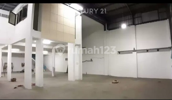 For Sale and For Rent, Multipurpose Warehouse on Jl Raya Bekasi, Roadside.