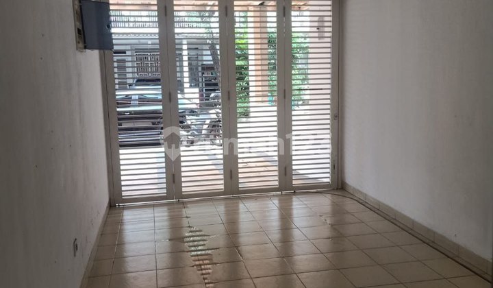 Hunian Nyaman di Maple Residence Summarecon Bekasi - LT 144 M², SHM 2