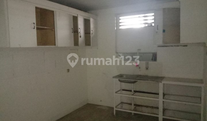 For Rent: Spacious 3-Story Shop House in East Ciputat - Ideal for Clinic, Office, or Showroom