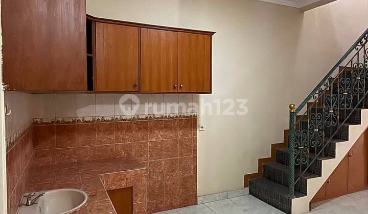 Best Deal! Hook House in Jatibening Estate Semi Furnished - Near Toll Road & LRT 2