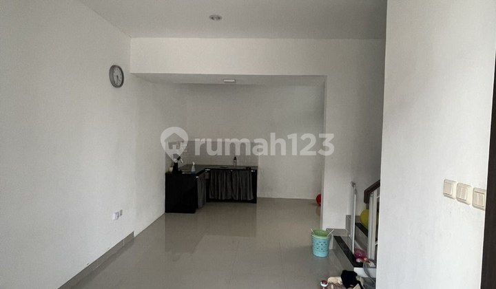 Price Drop from 1.1M! 2-Story Semi-Furnished House in Samira Regency Bekasi - Ready to Occup 2