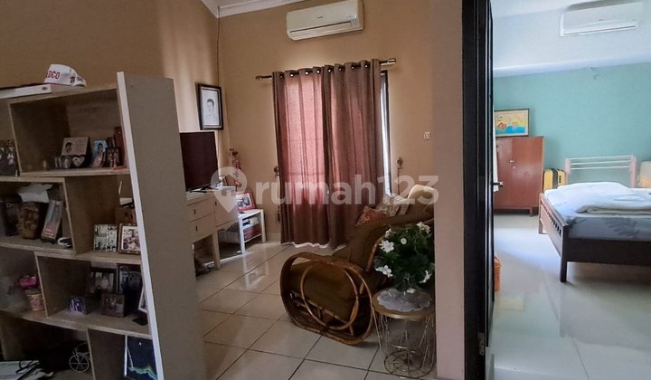 Beautiful 2-Story House in Kp 3 Flood-Free - 4+1 Bedrooms, Semi-Furnished, 7 AC Units, Price 2.7 Billion! 2