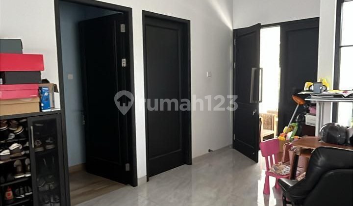 Luxurious & Spacious Residence in Kp 3 - 234 M2 Land Area, Move-In Ready! 2