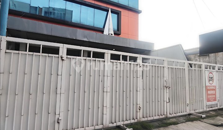 For Rent Strategic Shop/Office in Utan Kayu - Matraman | 498 m² | K3 Commercial Zone | Near Rawamangun Toll Road 2