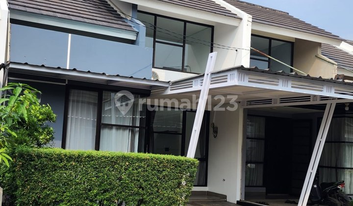 Rumah Minimalis Modern - 10 Menit ke LRT Jatimulya & Living World Rumah Minimalis Modern - 10 Menit ke LRT Jatimulya & Living World